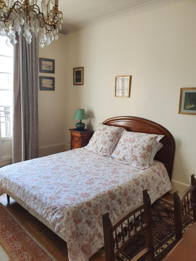 باريس La Romantique المظهر الخارجي الصورة